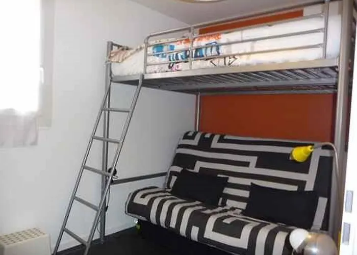 Duplex T3 Avec Clim Et Parking A 50m De La - Fr-1-782-41 *